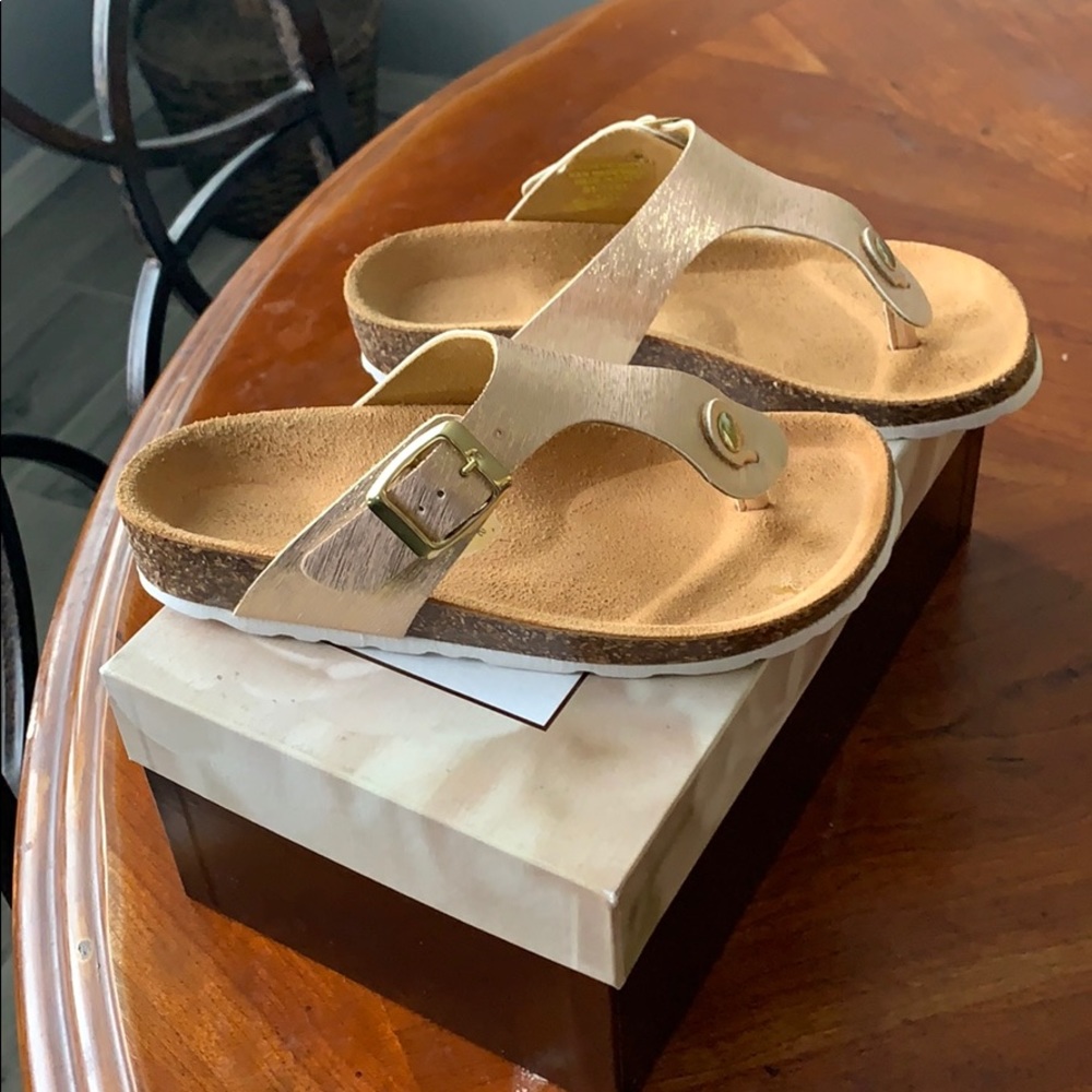 Little girls sandals